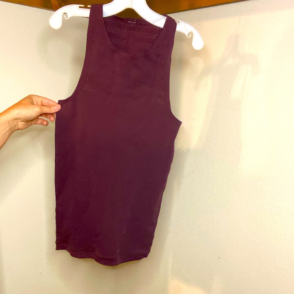 Maroon LuluLemon Razorback tank top